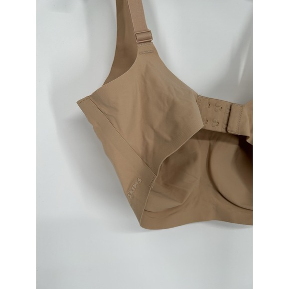 Skims Naked Scoop Bra Wireless Padded Clay Beige‎ Tan Size Medium M DD - Picture 5 of 6
